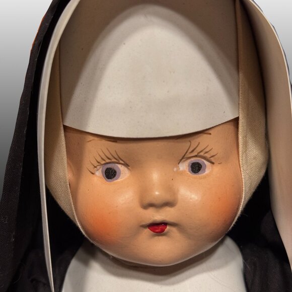 Collectible WWII era nun doll - Picture 2 of 6
